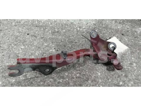 Петля капота правая Mazda 6, 2005 г., арт. 13725005003, фото 3