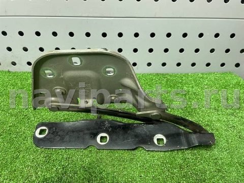 Петля капота правая Land-Rover Range Rover Velar L560, 2019 г., OEM LR111644, арт. 2230