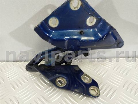 Петля капота правая Volkswagen Touareg, 2007 г., OEM 7L6823302A, арт. 22672
