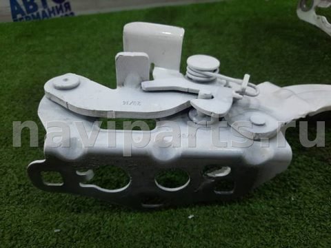 Петля капота правая Mercedes C W205, 2014 г., OEM A2058800928, арт. 32232, фото 5