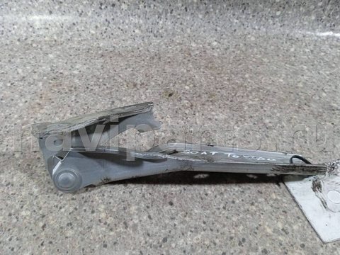 Петля капота правая Seat Leon, 2002 г., OEM 1M0823302B, арт. 46023013869_1, фото 4