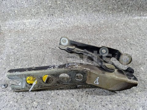 Петля капота правая Skoda Octavia, 2007 г., OEM 1Z0823302C, арт. 46023022089