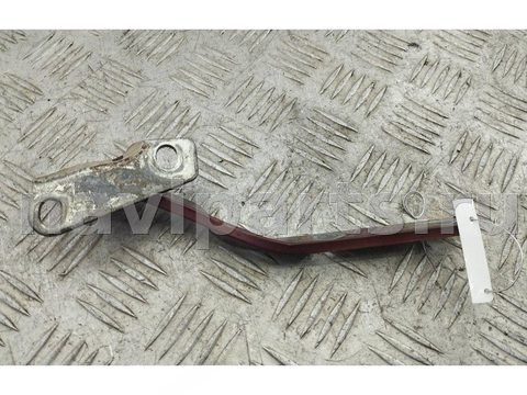 Петля капота правая Volkswagen Passat B4, 1996 г., OEM 3A0823302A, арт. 55476205