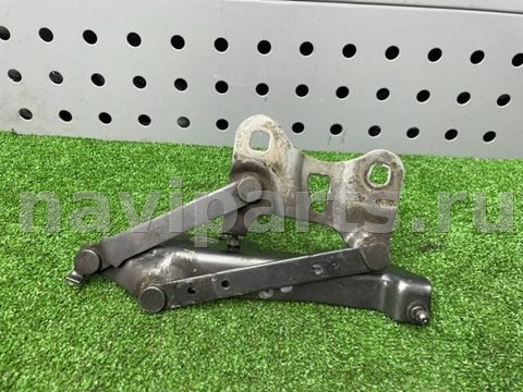Петля капота правая Land-Rover Range Rover L405, 2016 г., OEM LR036583, арт. 7040