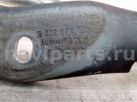 Петля капота правая Audi A8, 2004 г., арт. 71453904