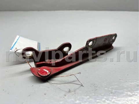 Петля капота правая Mitsubishi Space Star, 2002 г., OEM M896535, арт. B65898207