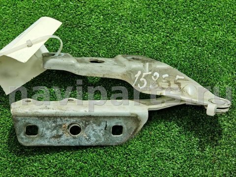 Петля капота правая Volkswagen Crafter, 2021 г., OEM 7C0823302C, арт. D15855