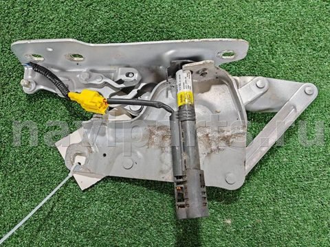 Петля капота правая Jaguar XE, 2018 г., OEM GX7316800AE, арт. D17644