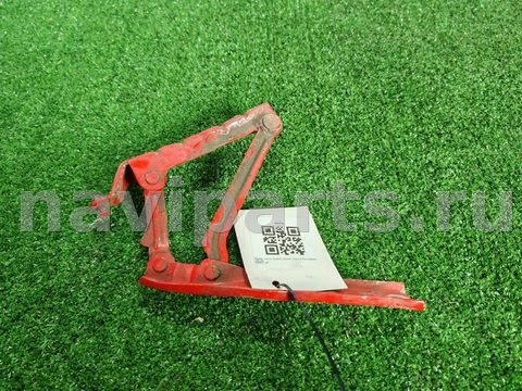 Петля капота правая Skoda Fabia, 2012 г., OEM 5J0823302, арт. D4174