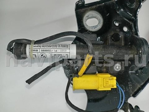Пиропатрон петли капота BMW X7 G07, 2020 г., OEM 7418201, арт. 013368_9, фото 3
