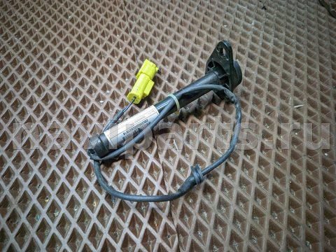 Пиропатрон петли капота Mercedes C W205, 2016 г., OEM A2059060002, арт. 101462