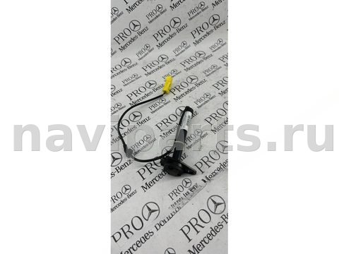 Пиропатрон петли капота Mercedes C W205, 2016 г., OEM 2059060002, арт. 103521, фото 2