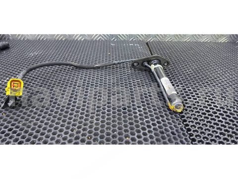 Пиропатрон петли капота Ford Mustang, 2016 г., OEM GR3B16E600AF, арт. 191-4-24599, фото 4