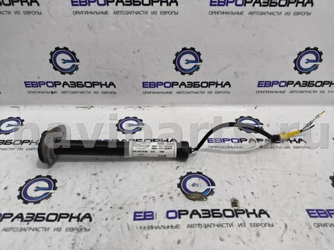 Пиропатрон петли капота Bentley Continental GT, 2023 г., OEM 3SA823823A, арт. 39282