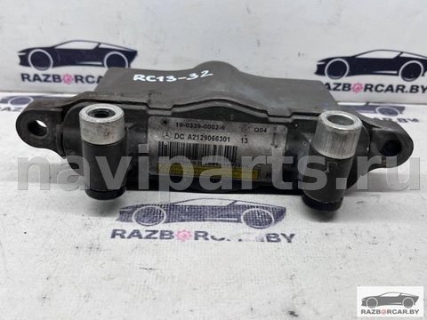 Пиропатрон петли капота Mercedes E W212, 2011 г., арт. RC13-32, фото 2