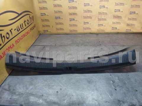 Пластик багажника Volkswagen Touran, 2003 г., арт. 96353