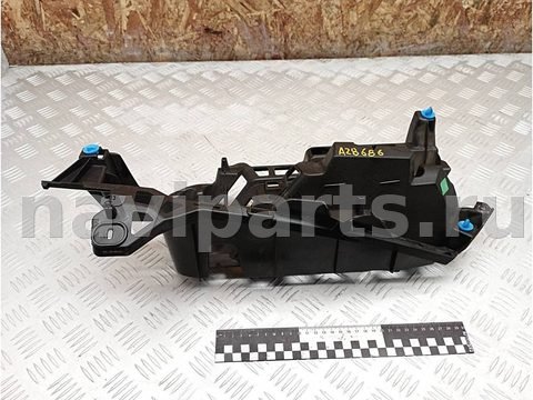 Пластик багажника Peugeot 308, 2014 г., OEM 9801048180, арт. A28686