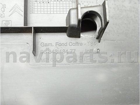 Пластик багажника Peugeot 3008, 2012 г., OEM 9684318477, арт. A35619, фото 8
