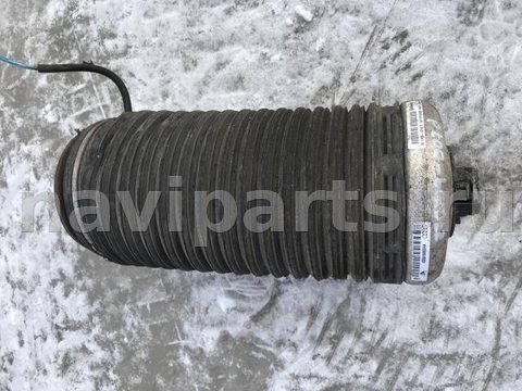 Новое Audi RS6 C7, 2015 г., OEM 4G0616002AA, арт. 2167
