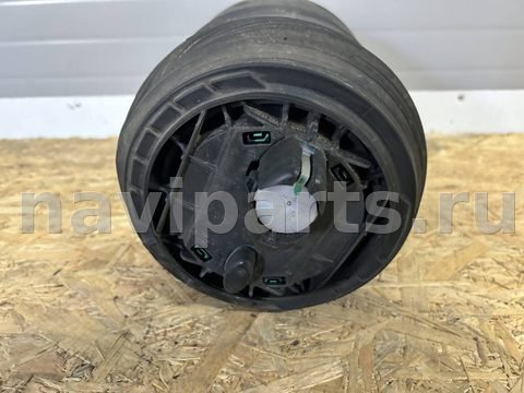 Пневмоподушка Audi Q7 4M, 2019 г., OEM 4M0616001AK, арт. 2410483, фото 5