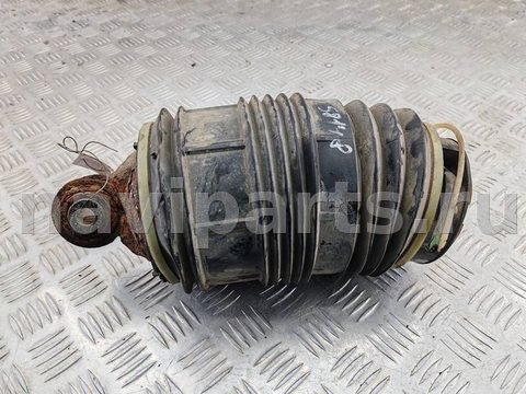 Новое Mercedes E W211, 2004 г., арт. 55220209