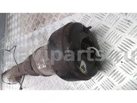 Новое Mercedes S W221, 2006 г., арт. MEP01MN02, фото 6