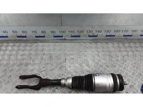 Новое Jeep Grand Cherokee WK2, 2011 г., арт. MML06WQ01
