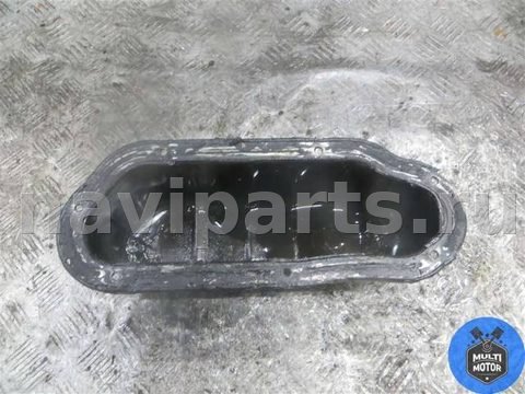 Новое Nissan Navara, 2003 г., арт. 00103117