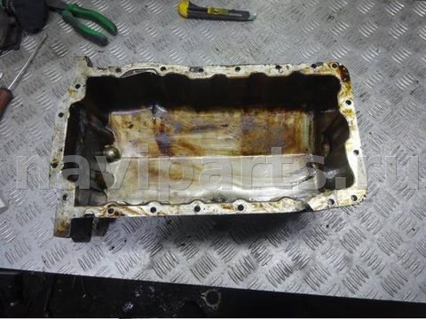Поддон Volkswagen Passat, 2006 г., арт. 0203641