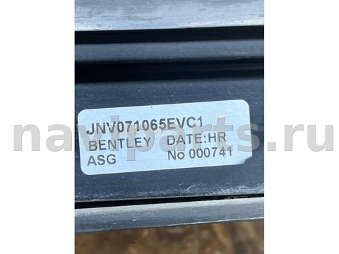 Новое Bentley Bentayga, 2017 г., OEM jnv071065evc1, арт. 39633, фото 8