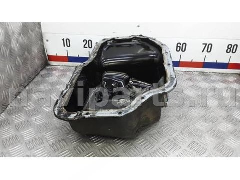 Новое Toyota Auris E150, 2008 г., арт. 56U12AO01, фото 2