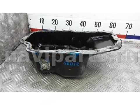 Новое Toyota Auris E150, 2008 г., арт. 56U12AO01, фото 3