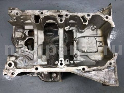 Поддон Toyota Camry XV50, 2014 г., OEM 1210136040, арт. B81374368