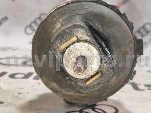 Подушка крепления двигателя Audi A4 B6, 2007 г., OEM 8E0199379L, арт. 114212923_2