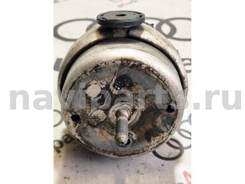 Подушка крепления двигателя Audi A4 B7, 2007 г., OEM 8E0199379L, арт. 114212923, фото 4