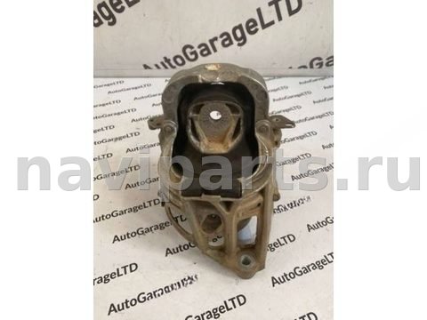 Подушка крепления двигателя Audi Q7 4L, 2017 г., OEM 4m0199256ad, арт. 13841