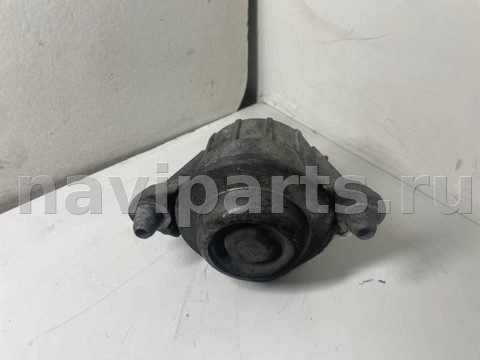 Подушка крепления двигателя Mercedes C W203, 2007 г., OEM A2042400917, арт. 5328