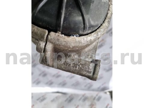 Подушка крепления двигателя Audi A5, 2009 г., OEM 8K0199381, арт. 76444158, фото 4