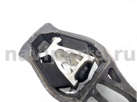 Подушка крепления двигателя Citroen C4 Picasso, 2017 г., OEM 9808838680, арт. L890374_2