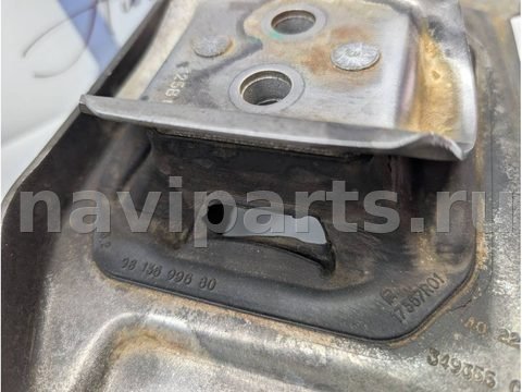 Подушка крепления двигателя Citroen C5 Aircross, 2023 г., OEM 9813699680, арт. LA1789534, фото 2