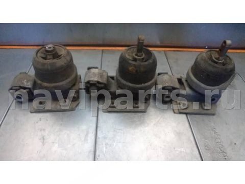 Подушка крепления двигателя Ford Galaxy, 1999 г., OEM 7M0199131, арт. Pokd87g0, фото 4