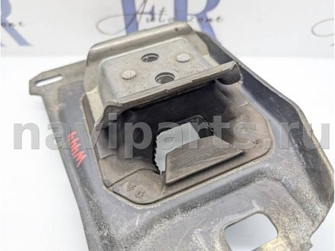 Подушка крепления двигателя Peugeot, 2008 г., OEM 9812667680, арт. W4442950_40, фото 5