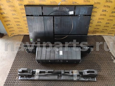 Пол багажника Kia Ceed, 2006 г., OEM 867161h600, арт. 196637, фото 4