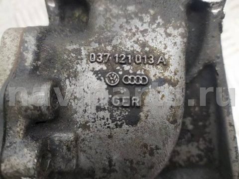 Помпа Audi 80, 1995 г., OEM 037121013A, арт. 1015023, фото 2