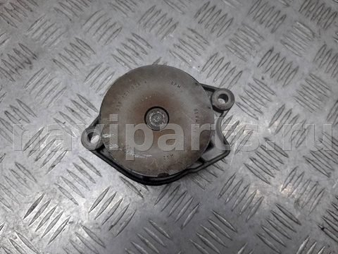 Помпа Volkswagen Golf, 2009 г., OEM 030121019N, арт. 1080488