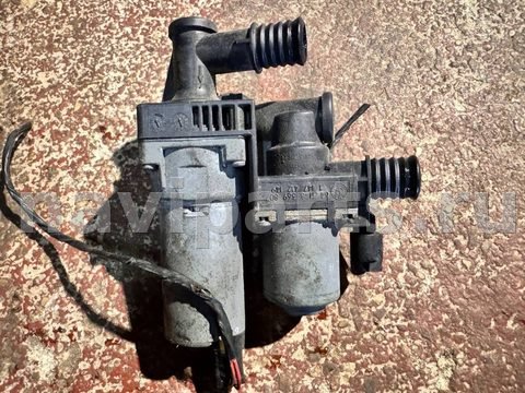 Помпа BMW X3 E83, 2007 г., OEM 8369807, арт. 113064606