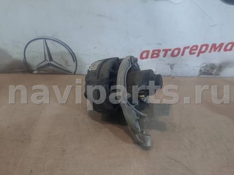 Помпа Mercedes C W204, 2011 г., OEM A0001406785, арт. 26840