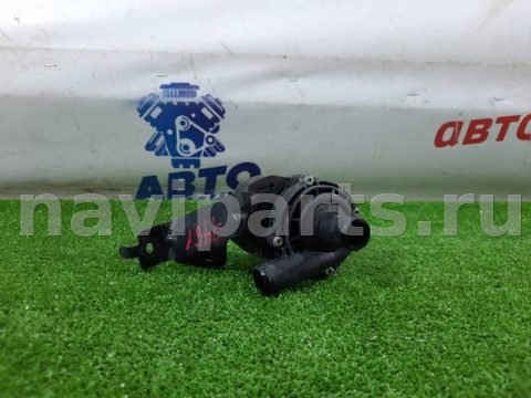 Помпа Mercedes C W205, 2015 г., OEM A2048350364, арт. 28691