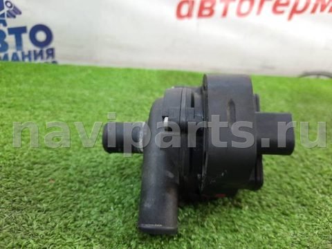 Помпа Mercedes C W204, 2011 г., OEM A2048350364, арт. 32596, фото 2