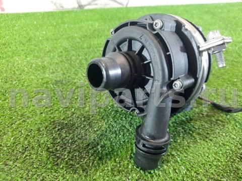 Помпа Mercedes C W205, 2018 г., OEM A0005002686, арт. 35194, фото 7